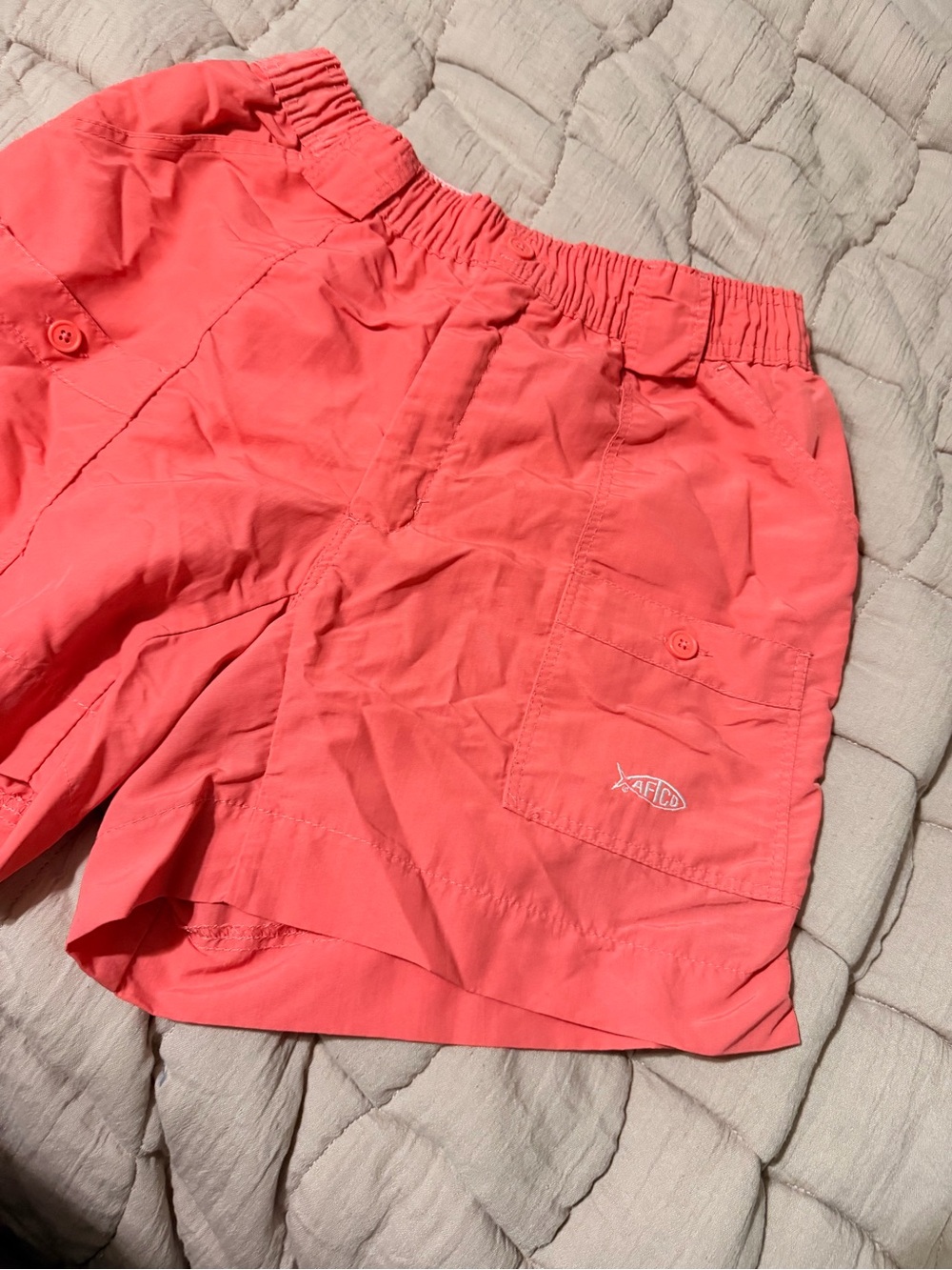 AFTCO Coral Shorts Size 32